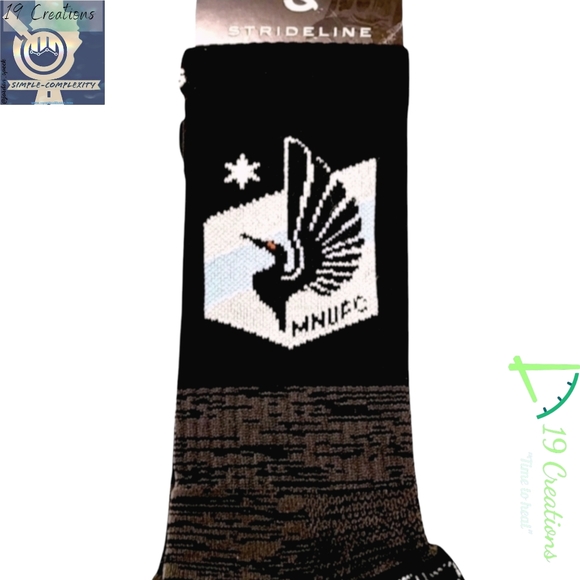 (NWT) Strideline crew height socks MLS- Size M/L - Picture 2 of 3